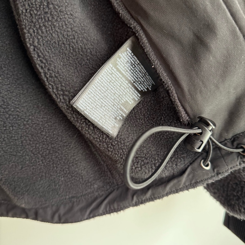 The North Face Women’s ‘94 High Pile Denali Jacket - Picture 8 of 11